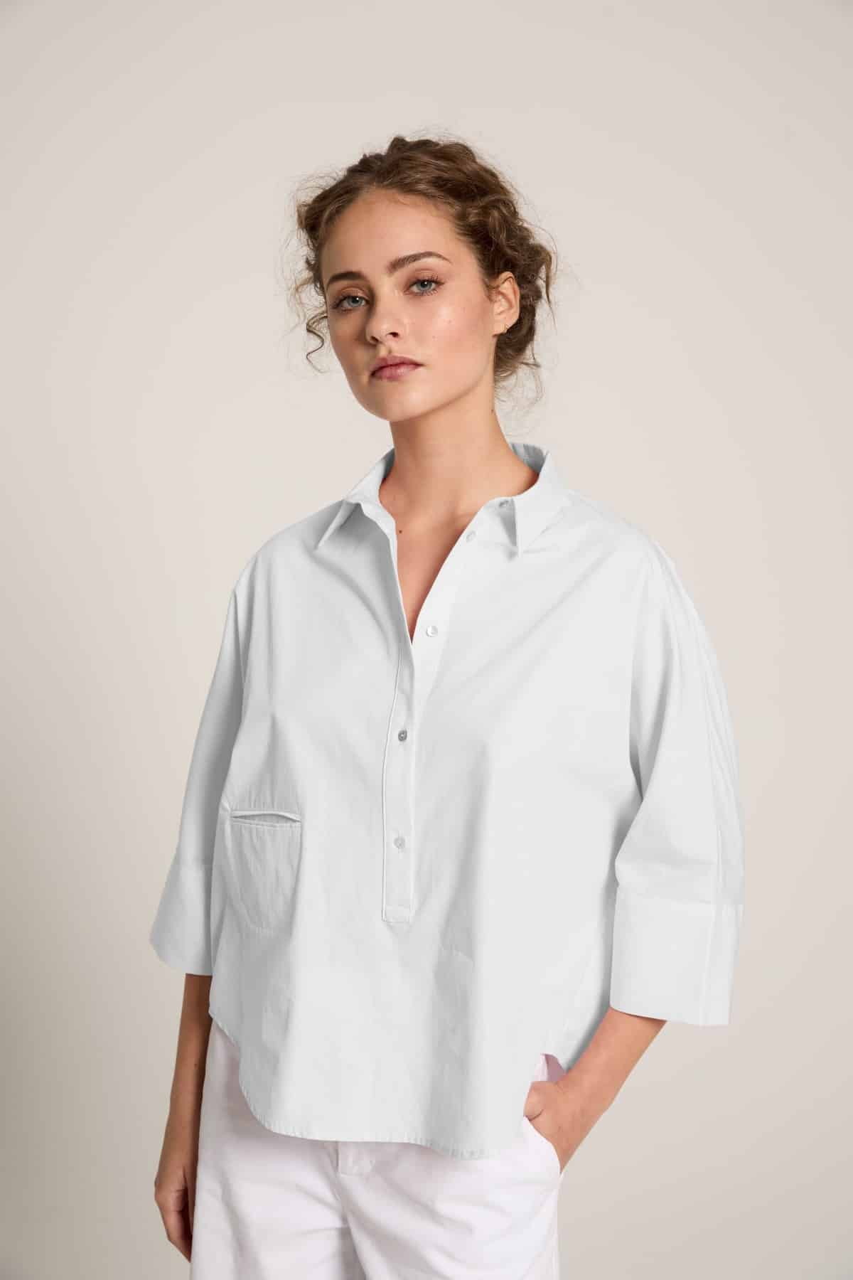 BELLA JONES collection été 2026 chemise-fard